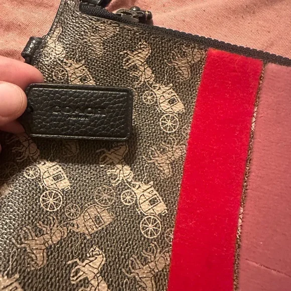Coach large wristlet - Picture 2 of 5